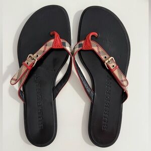 Burberry Nova Check Pattern Sandals